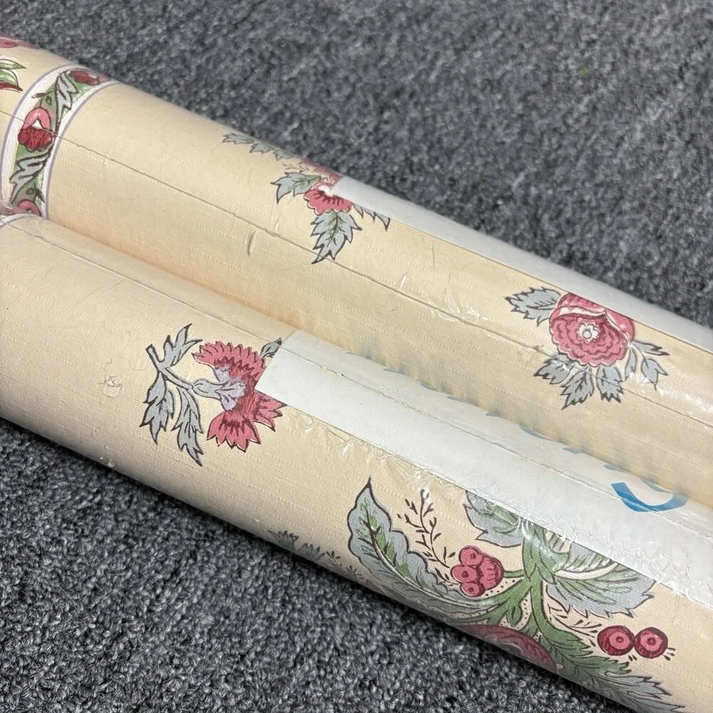 Vintage WAVERLY Beige/Multicolor Floral Print Wallpaper, 2 Rolls, Style #386821
